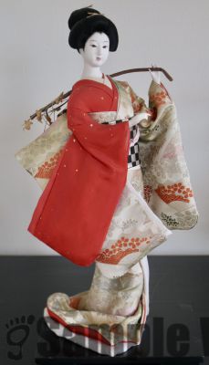 Japan Puppe ca. 33 cm 
Dekofigur vintage 50
