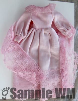 Petra , rosa Kleid mit Stola 70er
35
